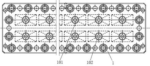 Double-component melt-blown spinneret plate for producing skin-core structure spinning