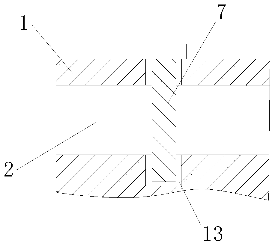 Fire-receiving basin convenient to adjust and used for steel structure welding