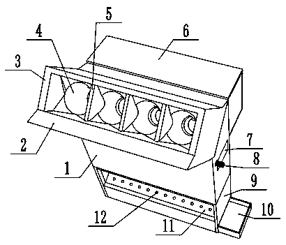 Uniform-thickness slicing device for kiwi fruit processing