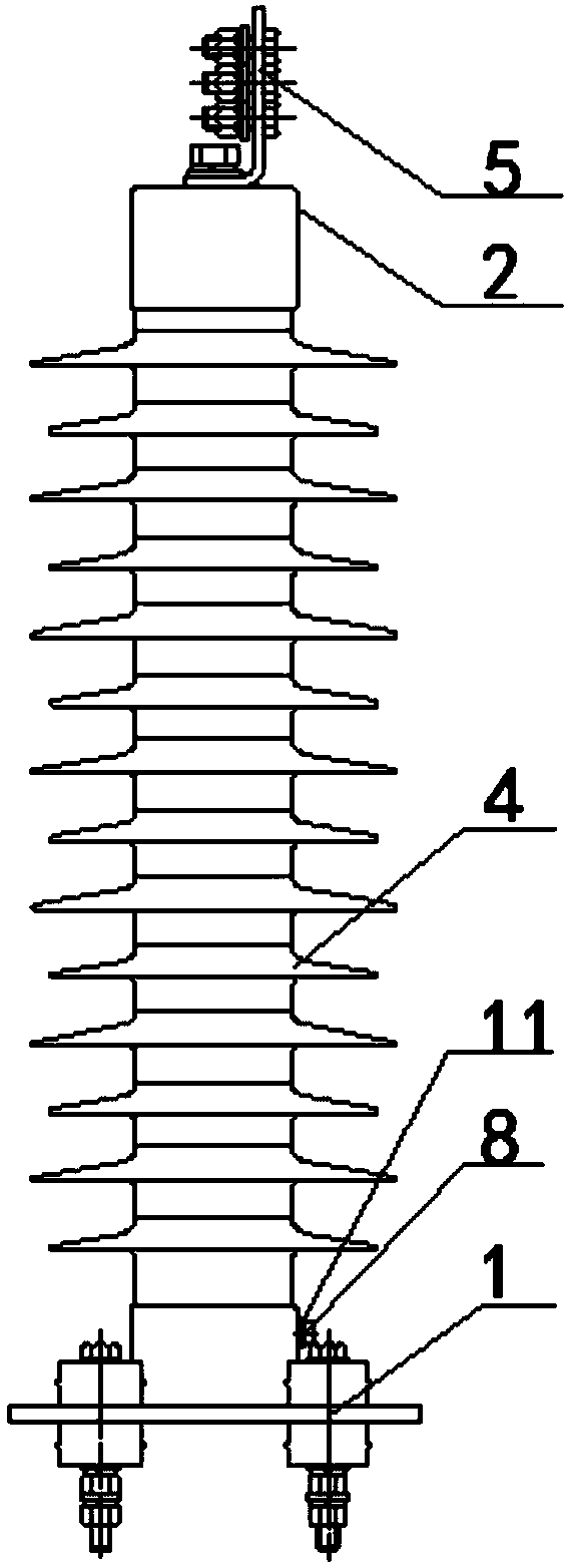 Lightning arrester with voltage monitoring interface