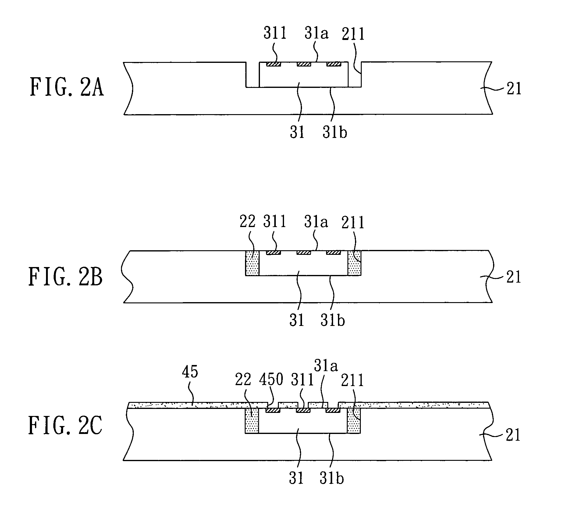 Package structure in which coreless substrate has direct electrical connections to semiconductor chip and manufacturing method thereof