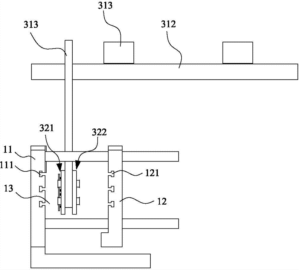 Automatic die filling fixture for IMD sheet material