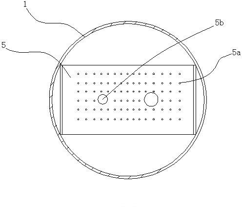 Carbonizing tank with atomizing device for soda water machine