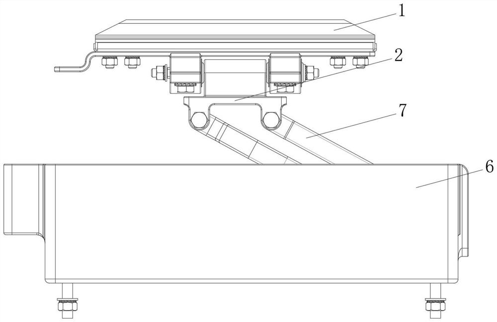 Self-adaptive anti-falling device and current collector thereof