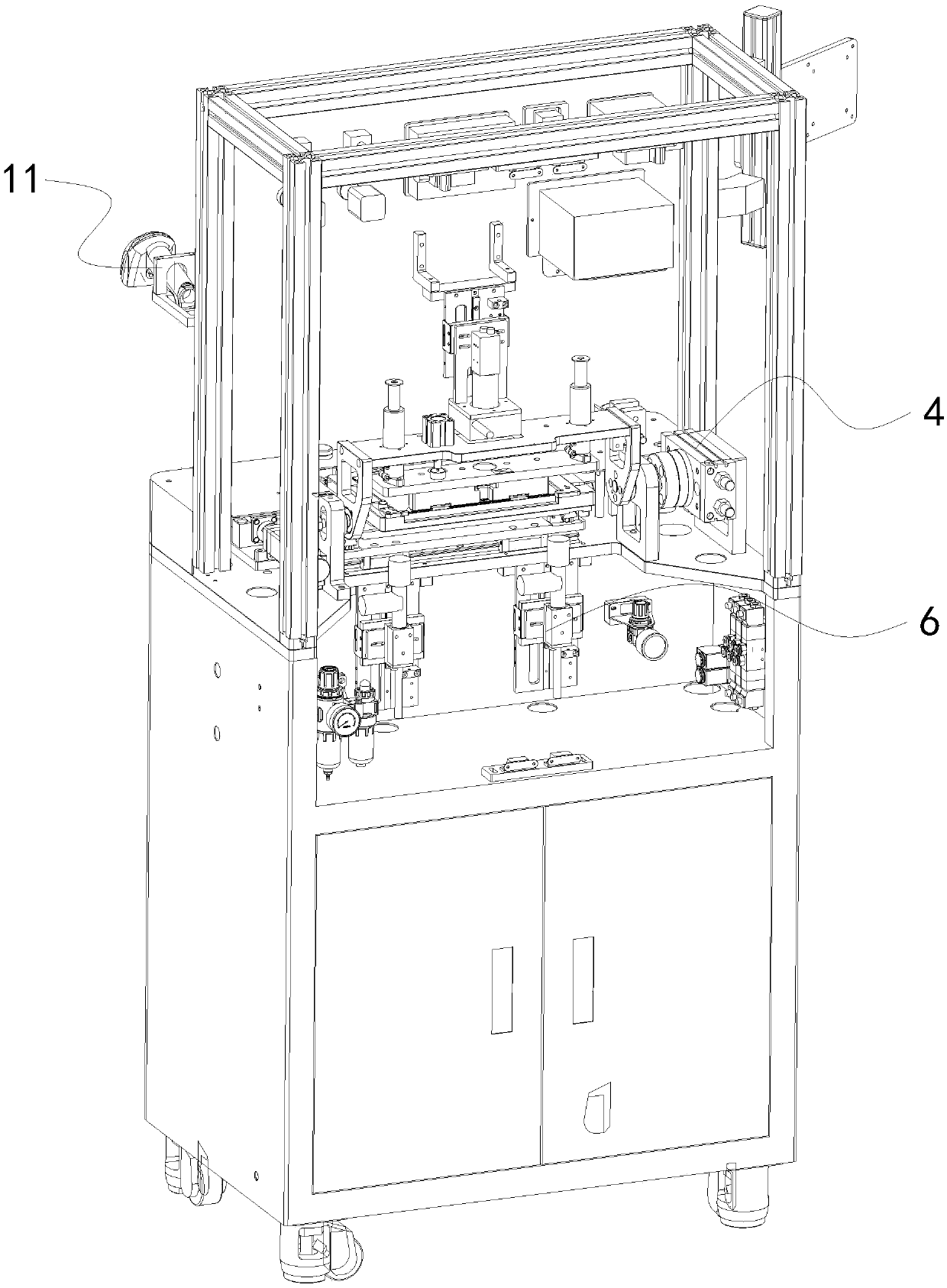 Automatic attachment device