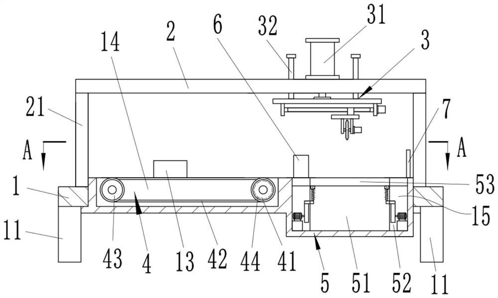 A high-efficiency plastic pipe cutting machine