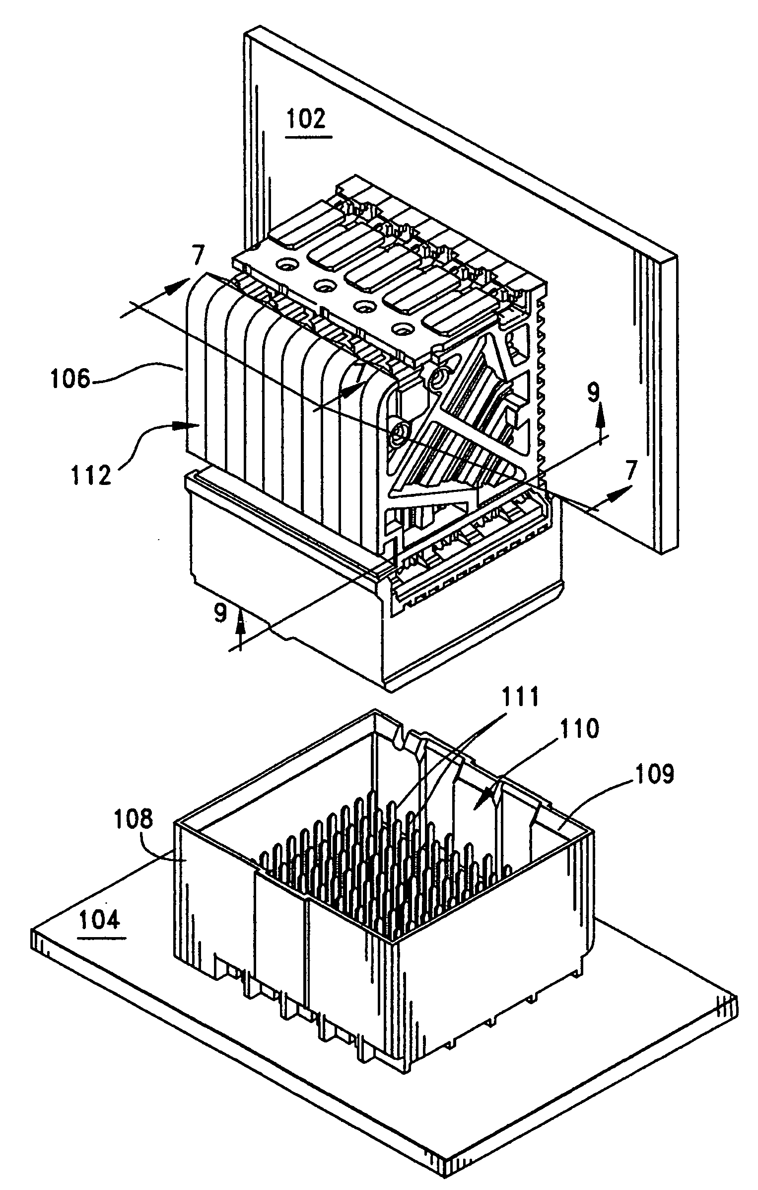 Short length compliant pin, particularly suitable with backplane connectors