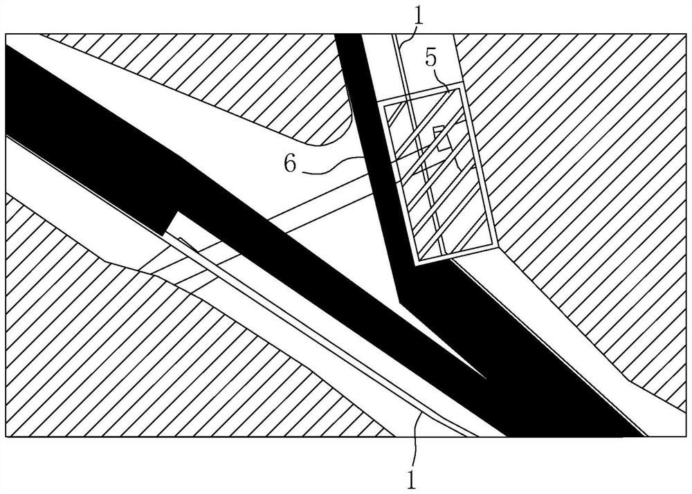 A Construction Technology of Immersed Tube Tunnel in the Confluence Area of ​​Offshore and Inland Rivers