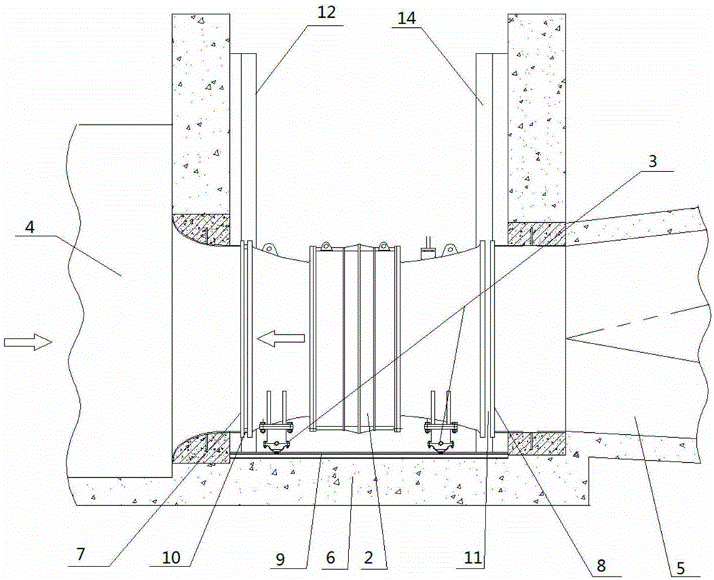 Horizontal type tubular pump device adopting voltage buildup gap installation