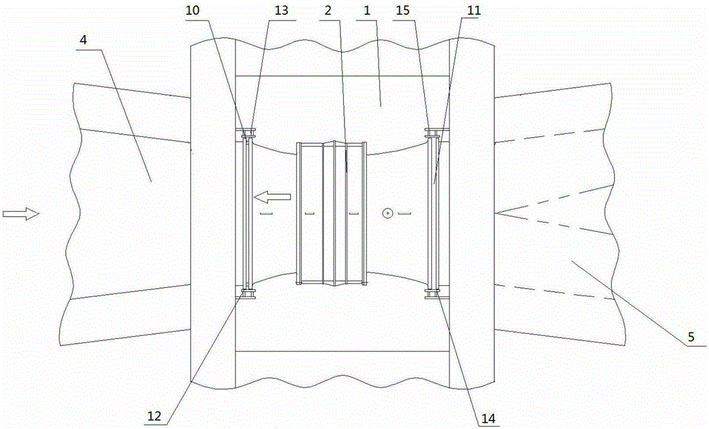 Horizontal type tubular pump device adopting voltage buildup gap installation