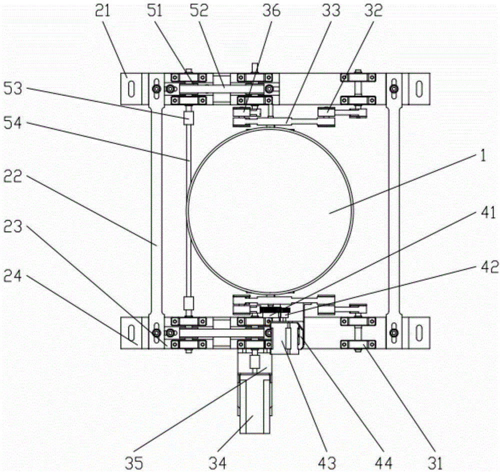 Dual-motor controlled programmable four-bar mechanism pan jolting method and stir frying device