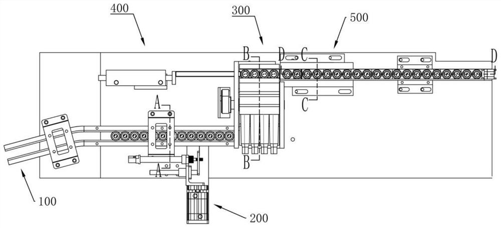 Automatic overturning and conveying device and method for cartridge cases