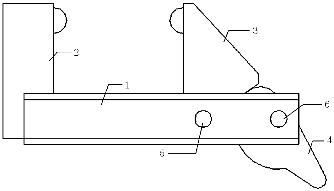 Building formwork connecting device and construction method thereof