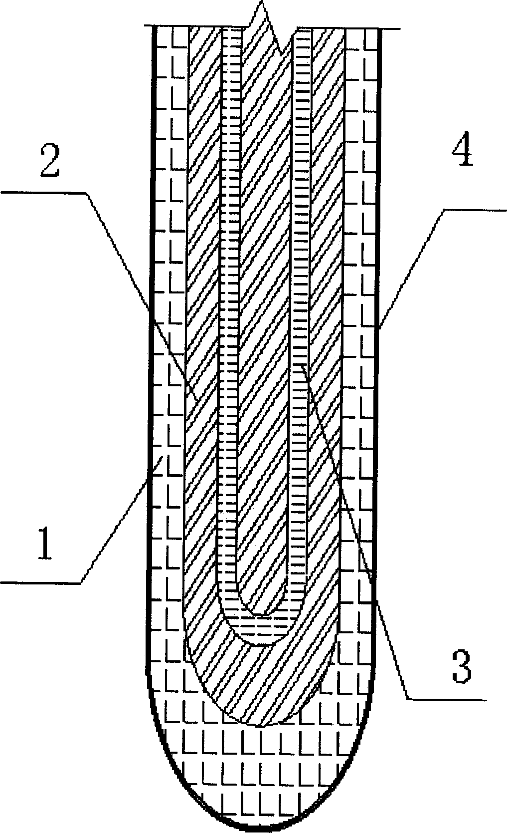 Solid type thermocouple specially for aluminum anode roasting and producing method