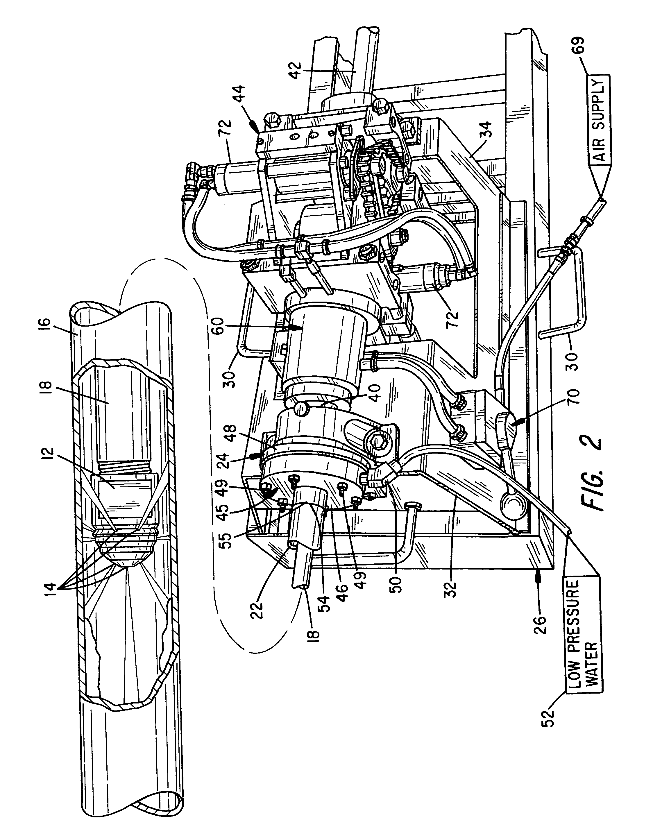 High pressure tube cleaning apparatus