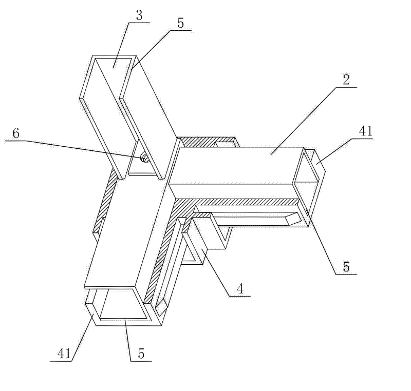 Three-way joint for connecting pipes