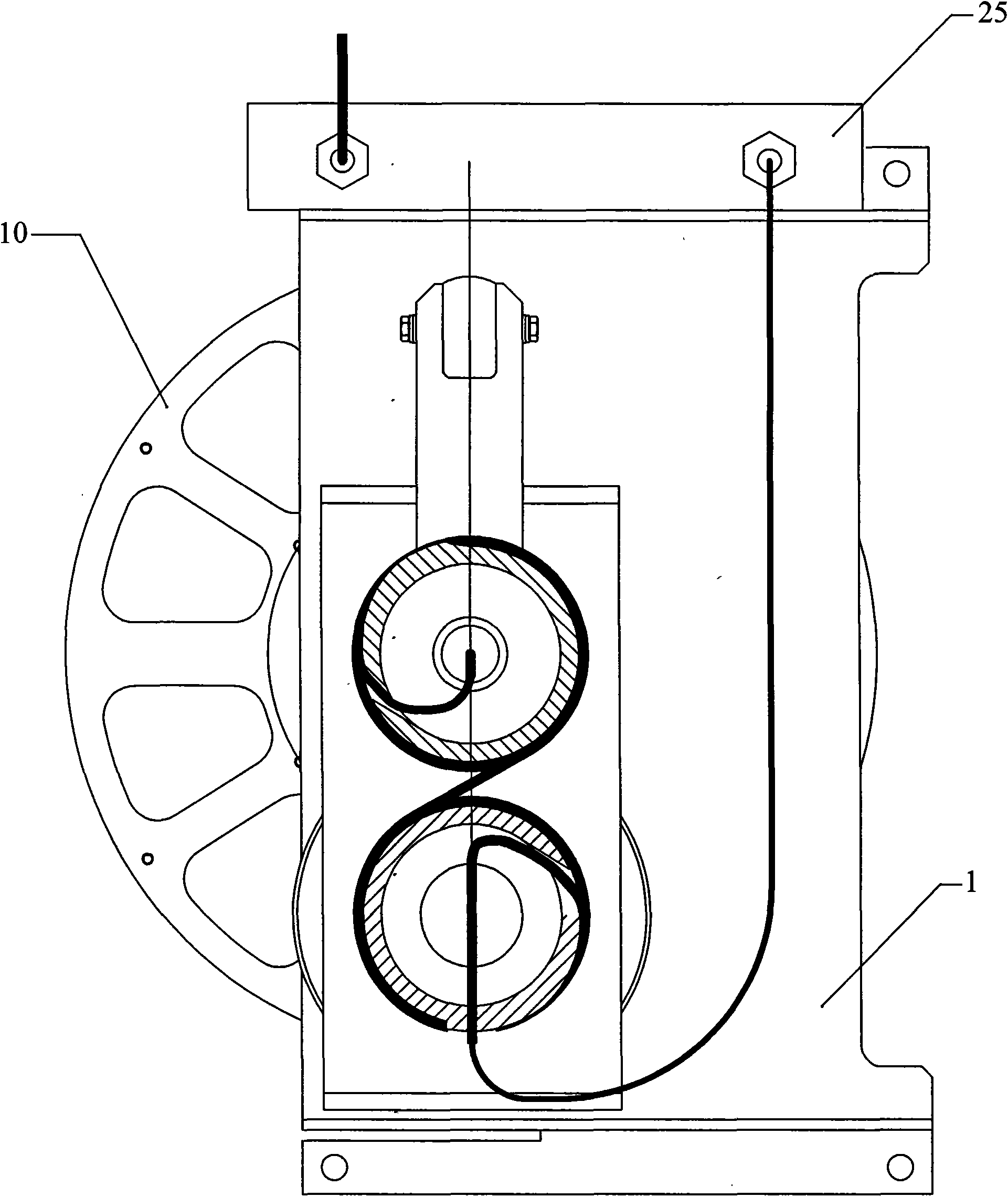 Cable storage type rotary optical cable signal transporting device