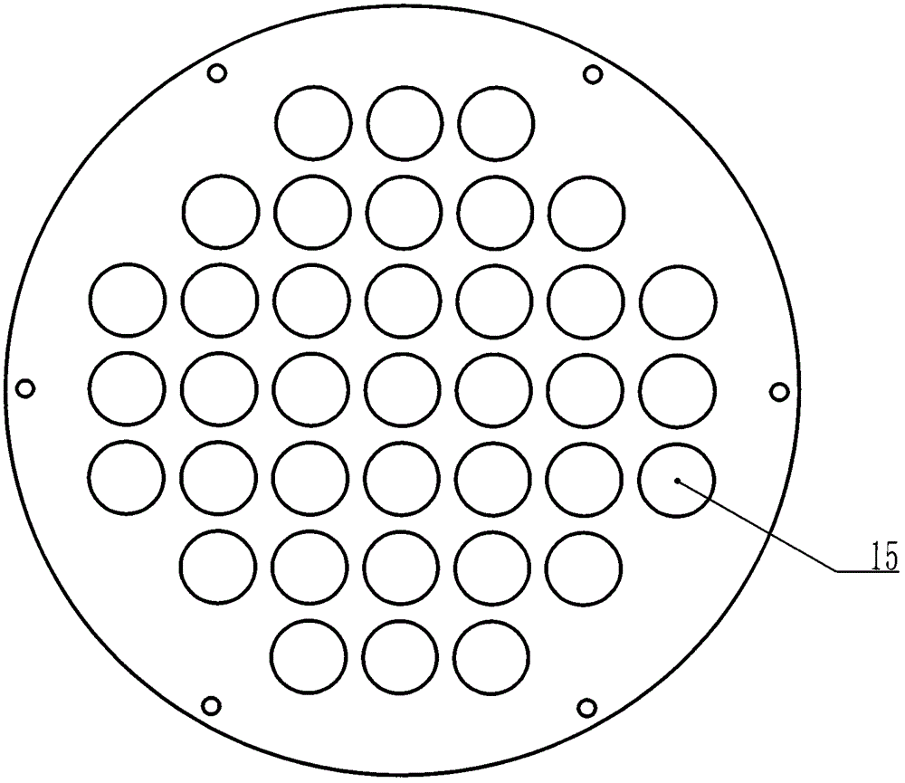 An all-plastic pressurized double-circulation solar water tank