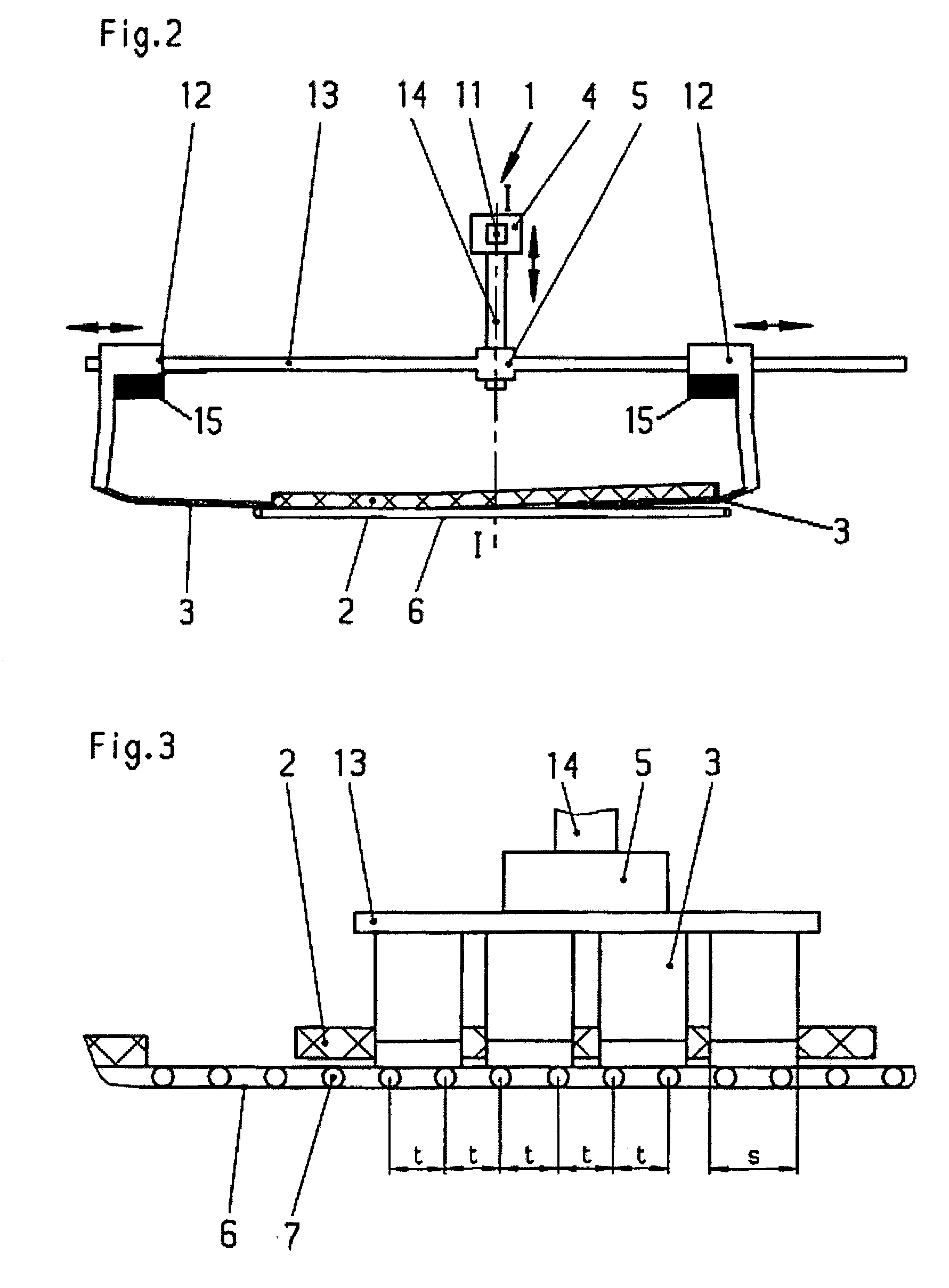 Method and apparatus for picking up a plastic product