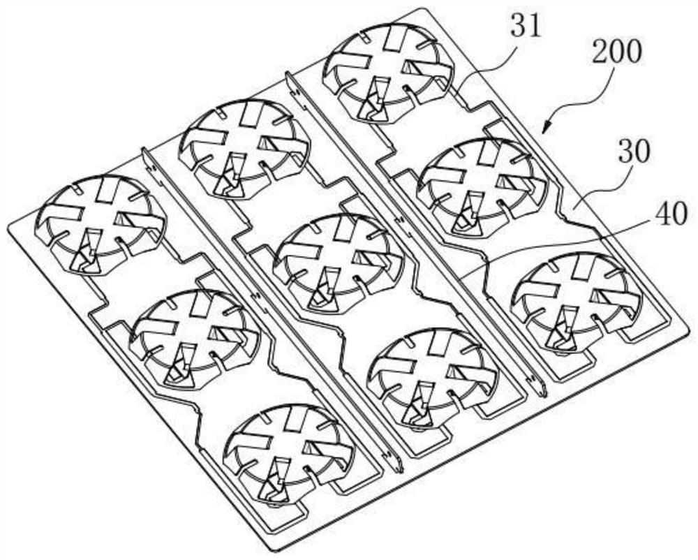 High-gain miniaturized antenna oscillator and antenna