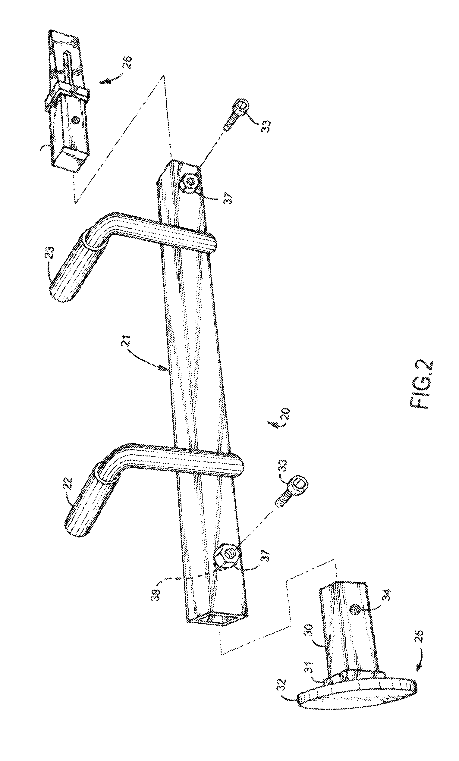 Battering ram with replaceable heads