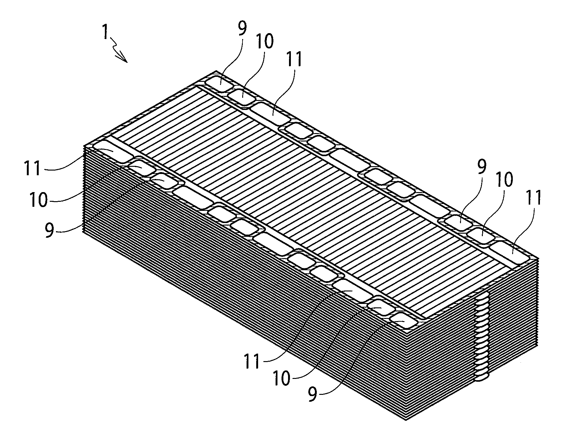 Fuel cell and vehicle including the fuel cell