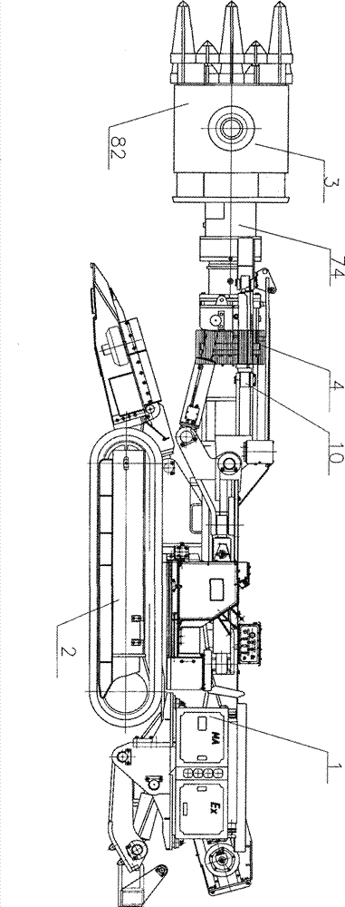 Method for buffering reciprocating impact tunneling counter-acting force and buffering heading machine adopting the method