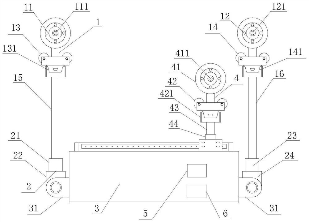 Overhead transmission line inspection obstacle-crossing robot and obstacle-crossing method thereof