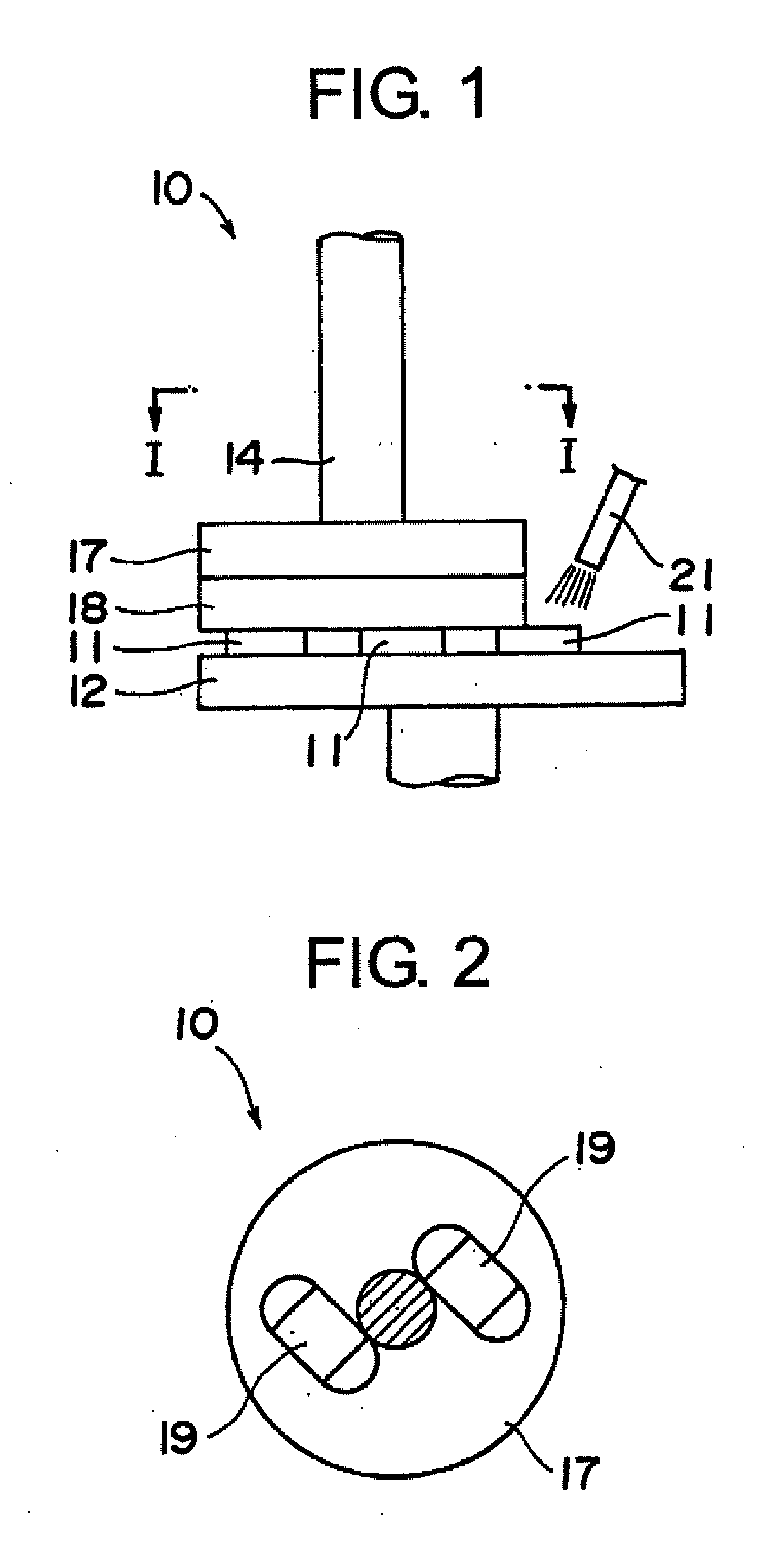 Grinding device using ultrasonic vibration