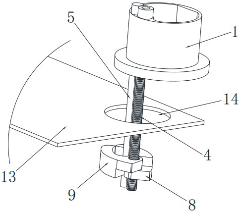 Quick mounting and fixing structure used on faucet base