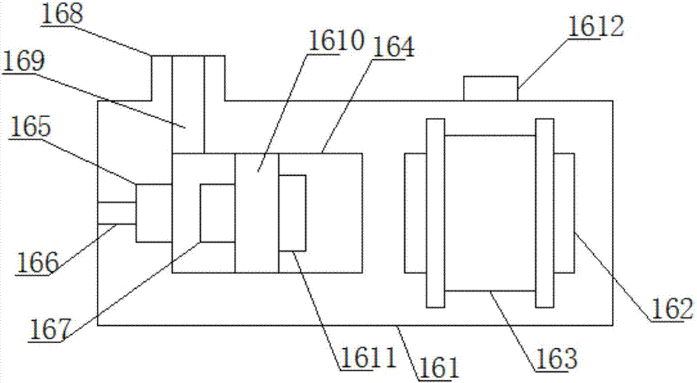 Raw-liquid-material conveying device