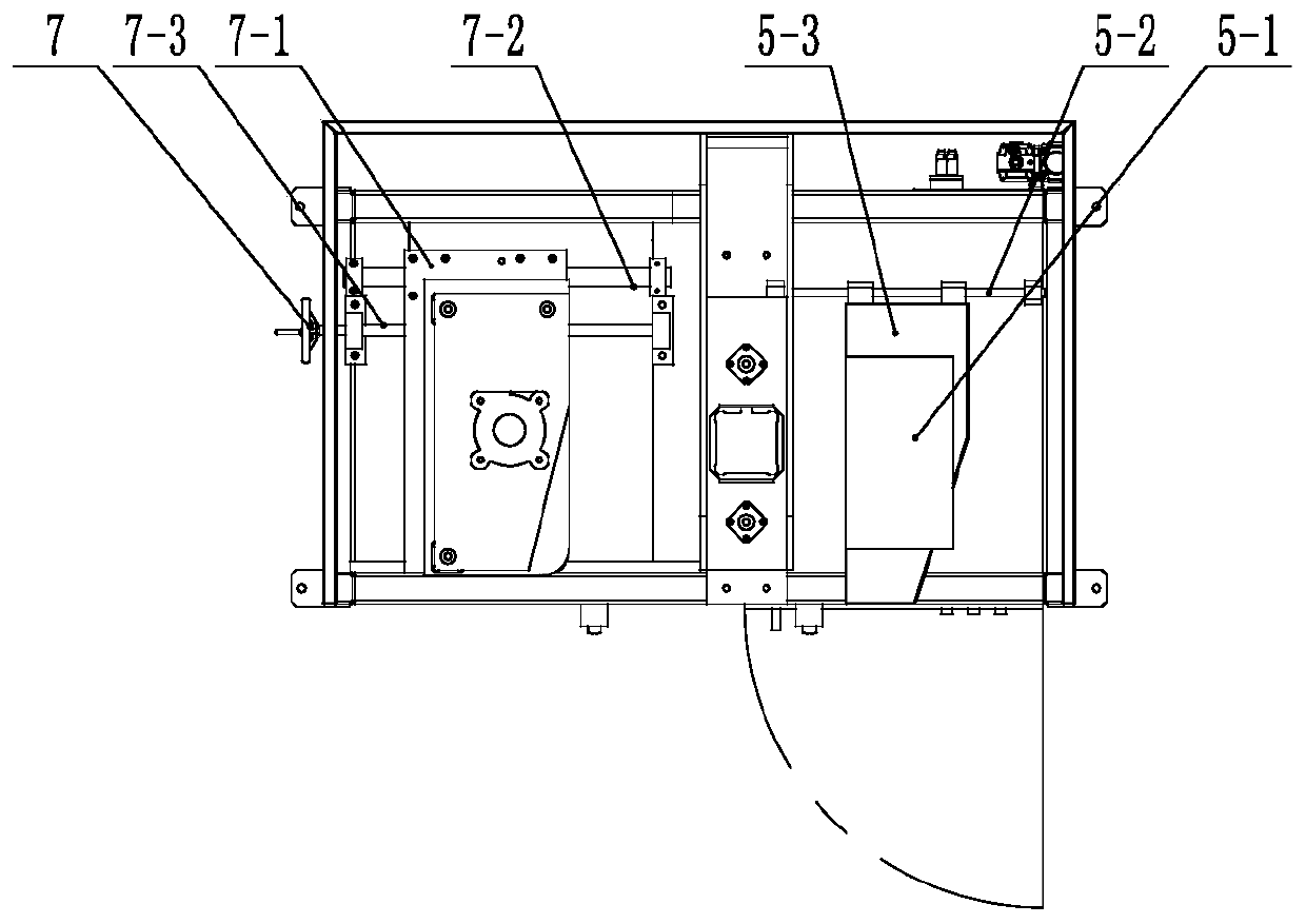 Double-piece extruding, cutting and pipe inserting machine