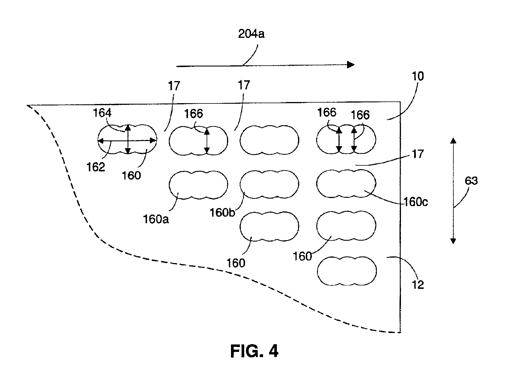 Arrays with elongated features