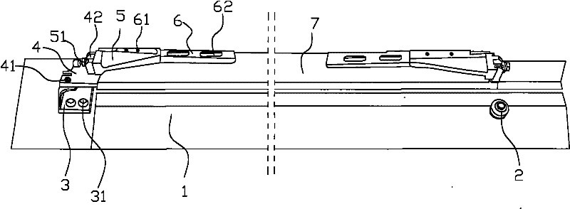 Pressing device for weaving machine