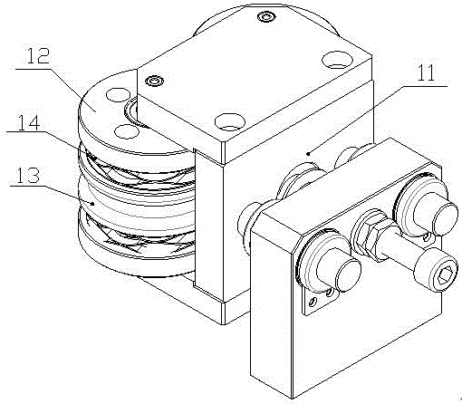 Automatic edge attaching device