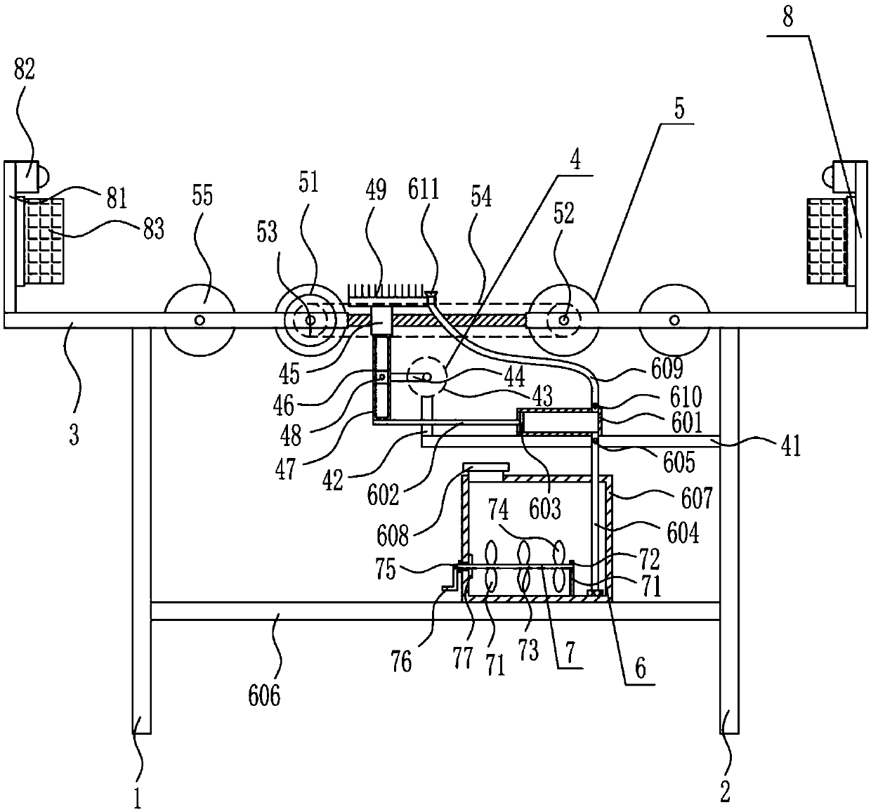 Luggage surface cleaning device