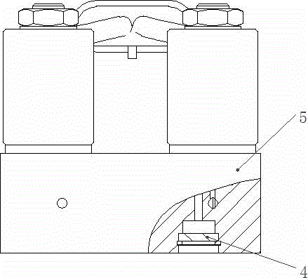 Integral solenoid valve for air-aided SCR system and control method