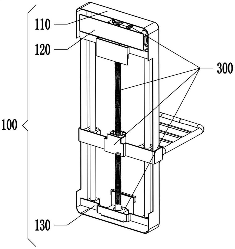 Power assisting shower seat and power assisting method