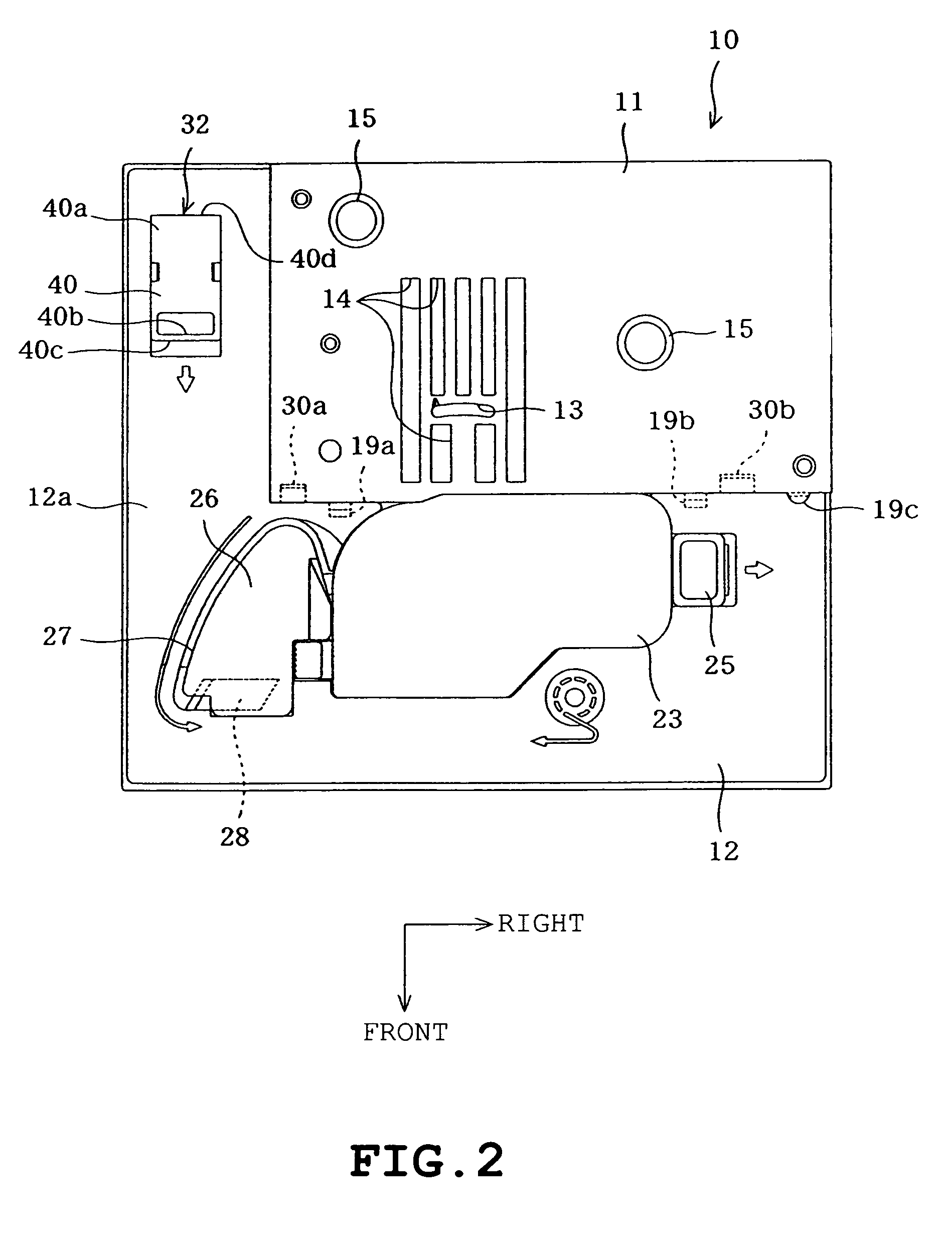 Needle plate and sewing machine provided therewith