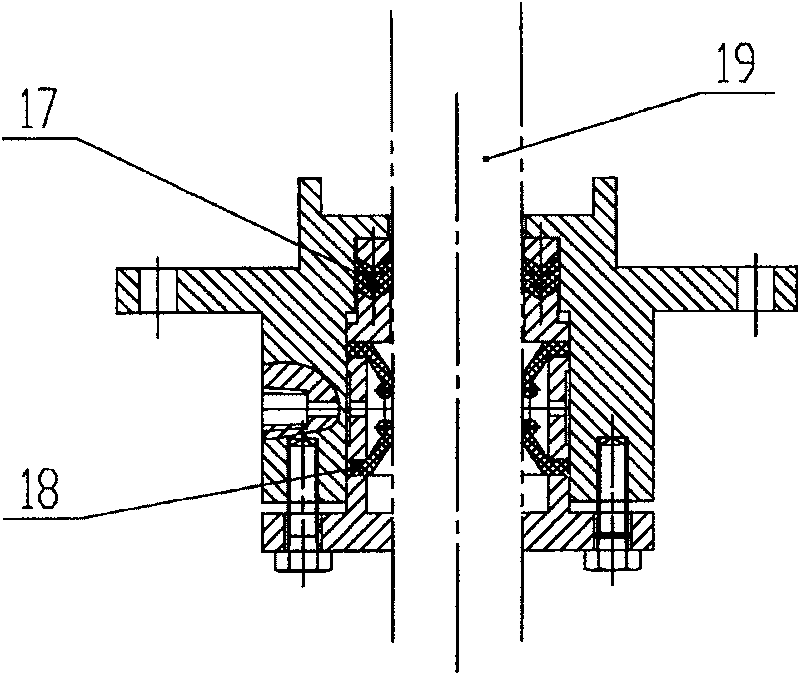 Vertical vacuum heavy pressure gas quenching furnace with rotatable material rest