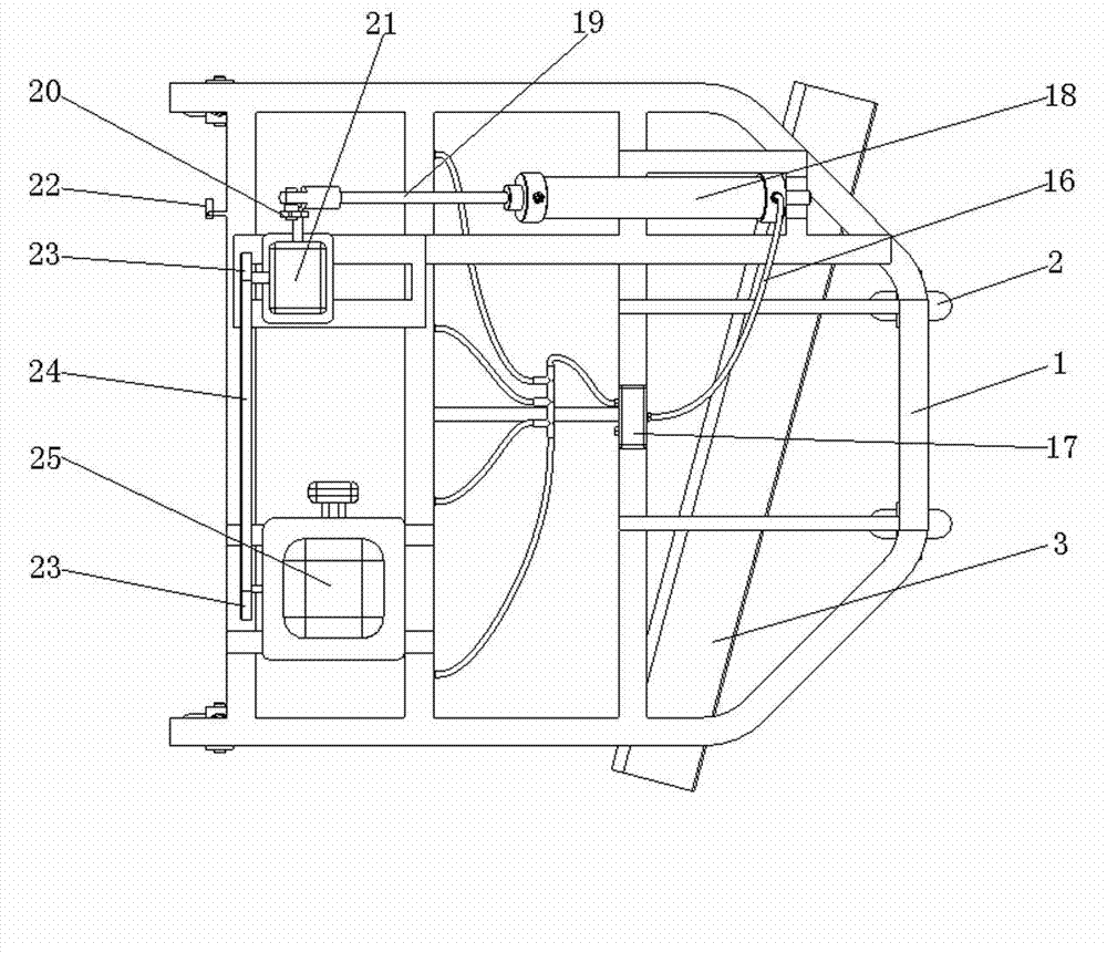 Pneumatic impacting type ice crusher