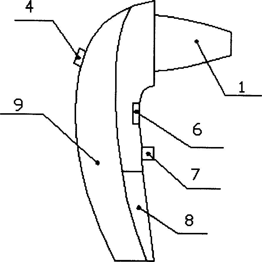 Non-contact infrared thermometer and its distance control method