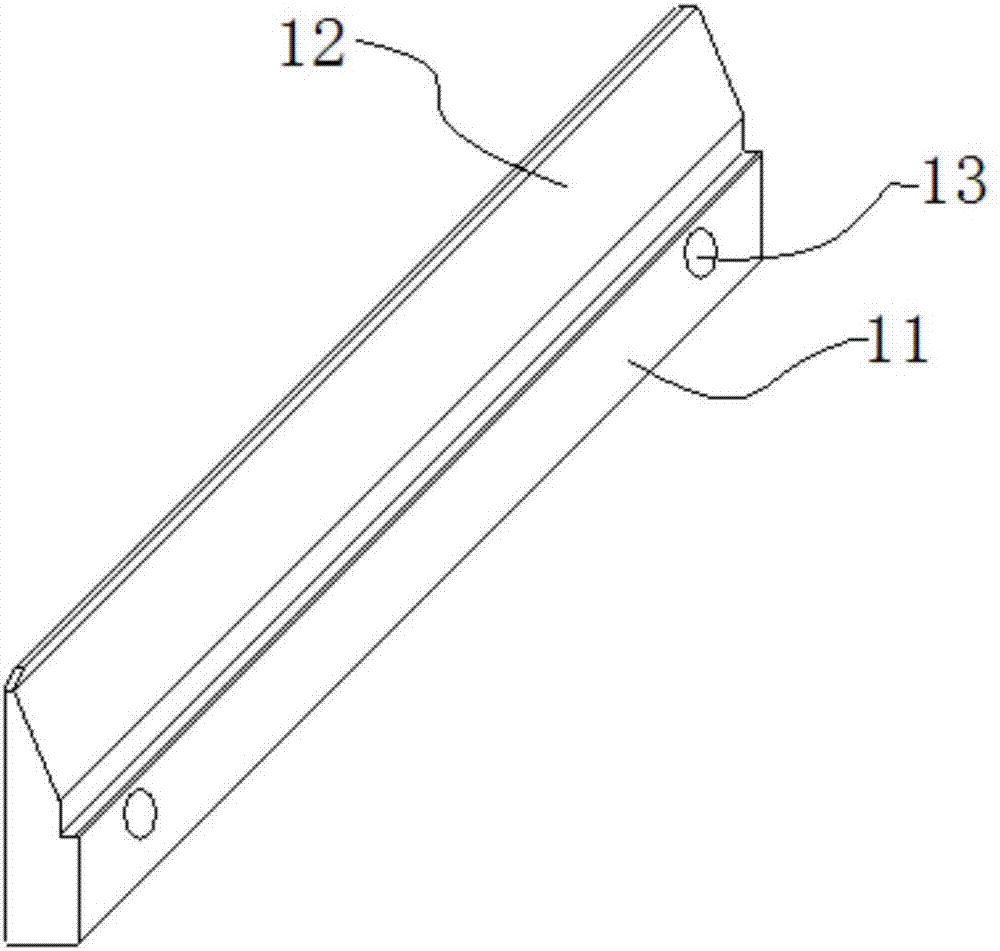 Automatic separate-preventing independent movable sealing cutter and assembling and sealing method