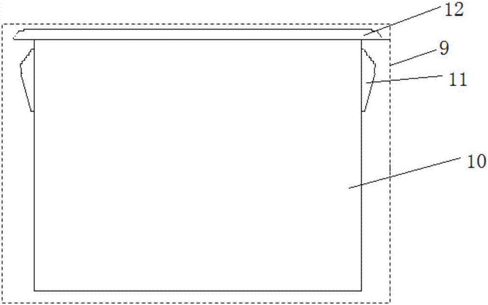 Auxiliary voltage adjusting device for charging of electric bus