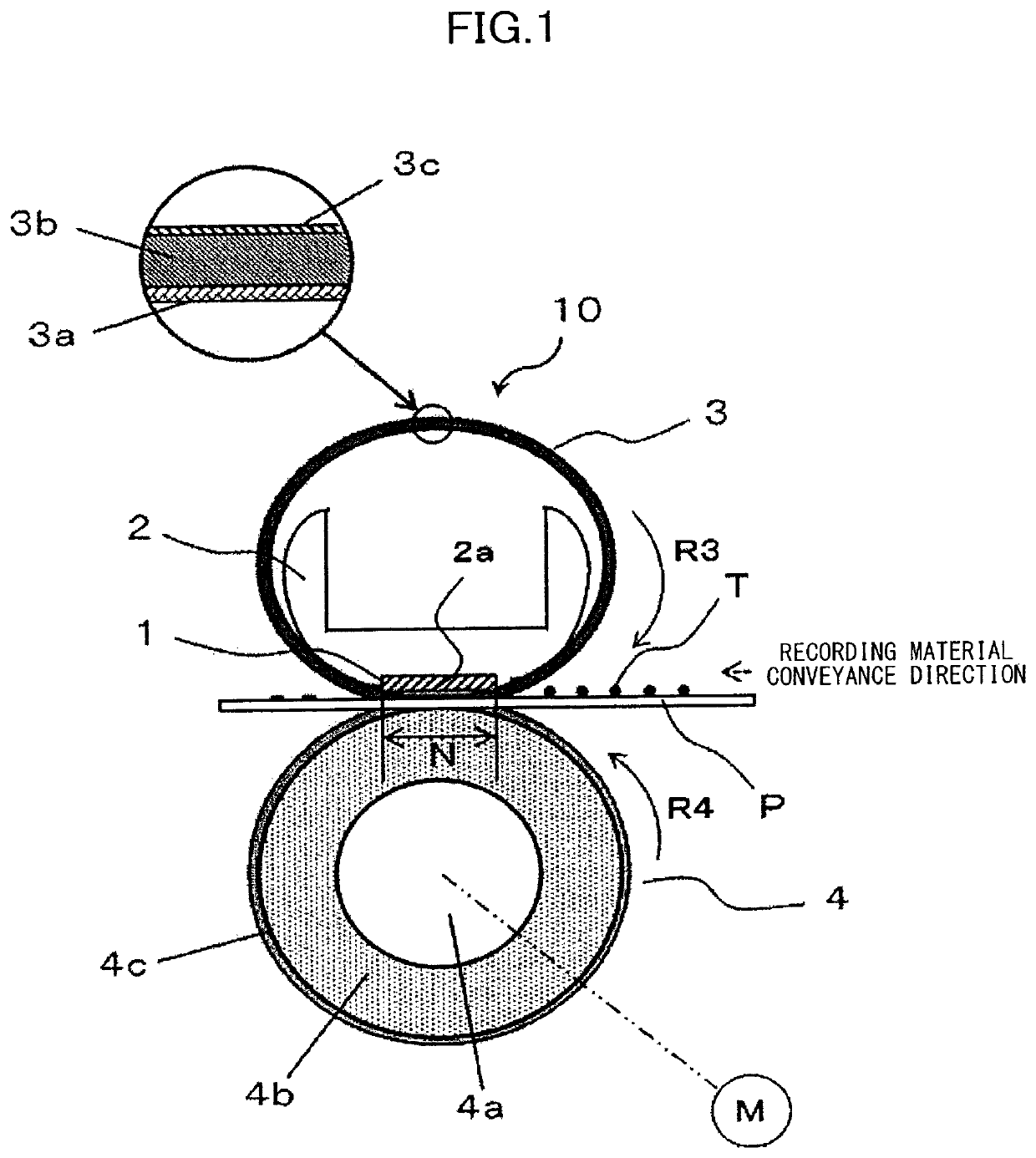 Fixing apparatus with pressing member having connected pores in elastic layer