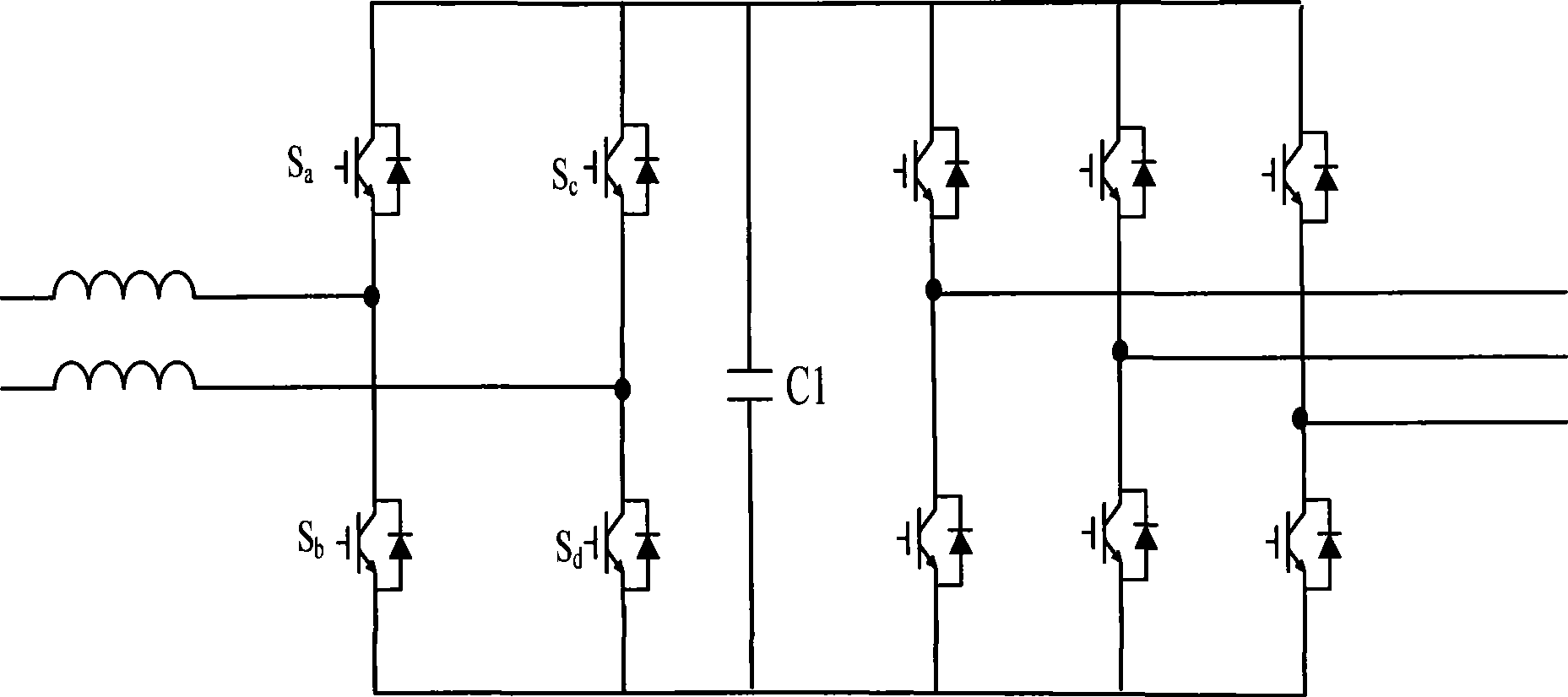 Large capacity cascade multi-phase multi-level power converter without transformer