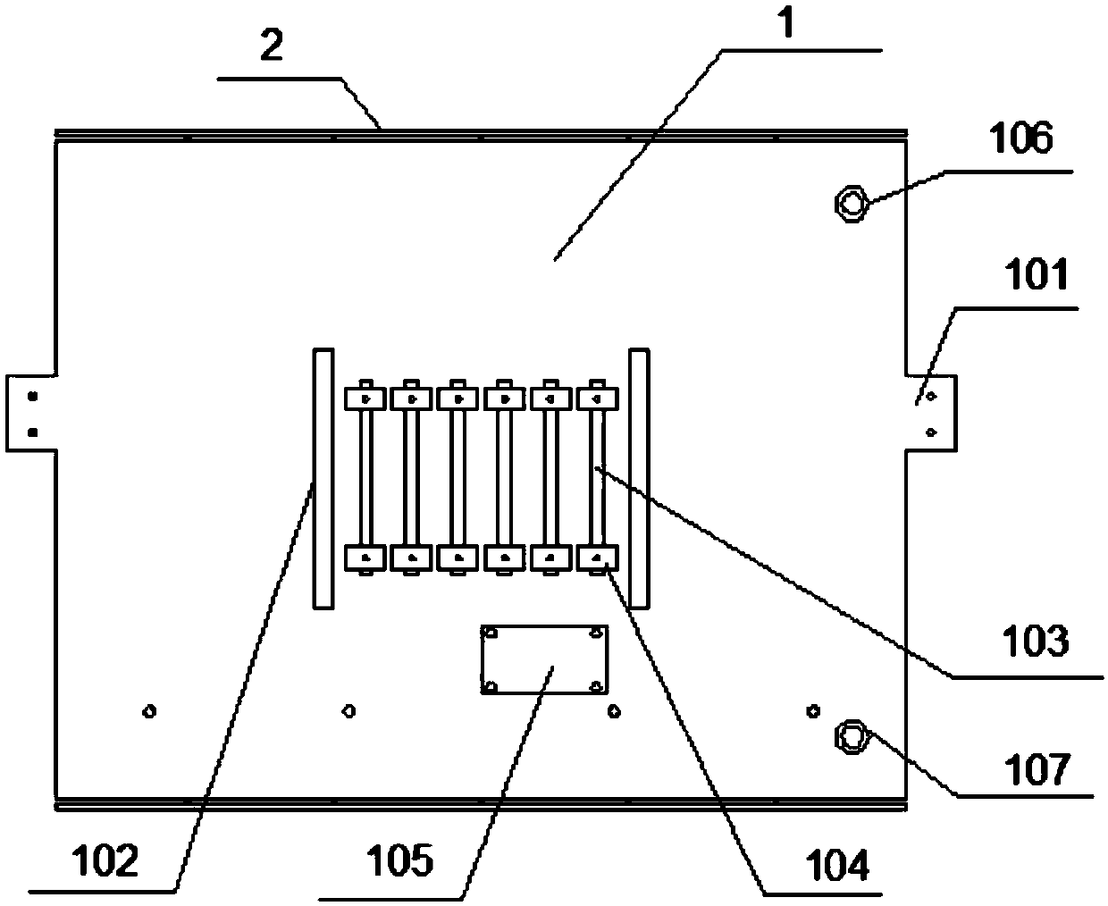 Protective water tank for transport vehicle and mounting mechanism of protective water tank