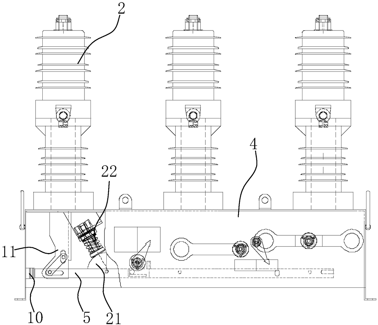 Outdoor non-reignition vacuum circuit breaker with high condensation resistance