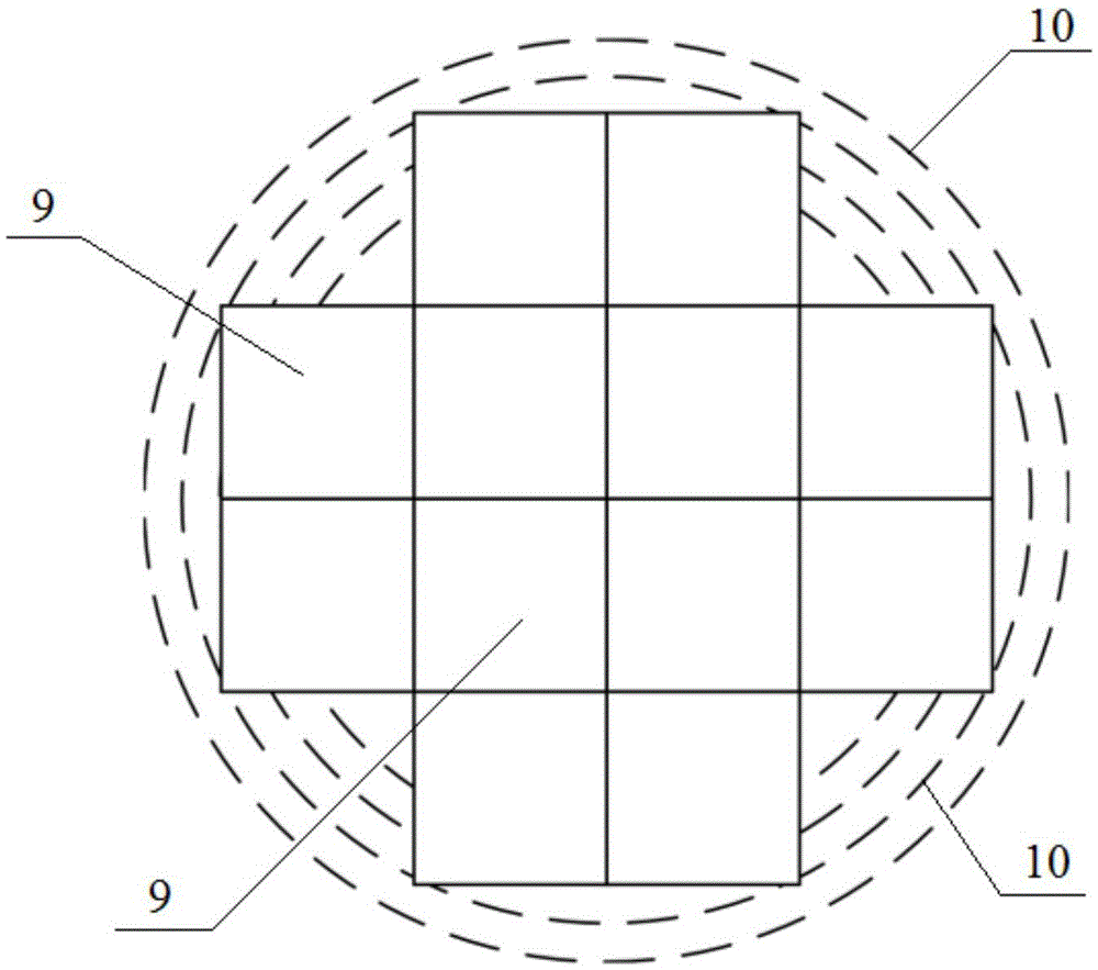 Light projecting device and calibrating method thereof