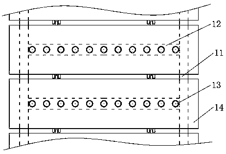 A device and method for recovering residual film in farmland